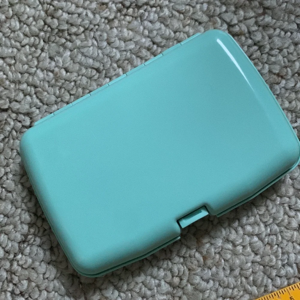 NWT 90’s Style Caboodles Case